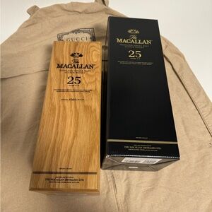MACALLAN 25 wood box